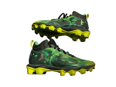 Used Under Armour SPOTLIGHT Jr FB Cleats Kelly green Junior 02.5 11873-S000223478