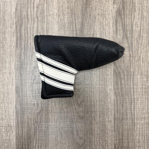 Black/White Golf Putter Headcover