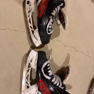 2023 CCM JetSpeed FT670 Hockey Skates Regular Width 6.5 (Used) with Step Steel