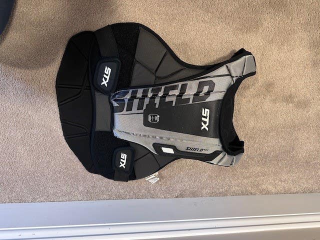 Small Youth STX Shield 400 Chest Protector (Used)