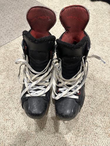Bauer Vapor 1X Hockey Skates Regular Width Pro Stock 9.5 (Used)