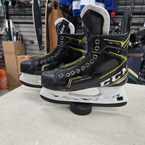 2021 CCM Super Tacks AS3 Pro Hockey Skates Regular Width 7 (Used)