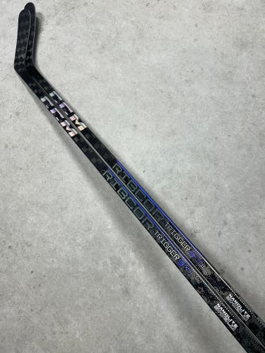 2 PACK 95 Flex P88 Senior CCM RibCor Trigger 9 Pro Right Hand Hockey Stick Pro Stock (New)
