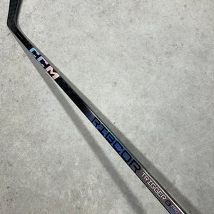 100 Flex P29 Senior CCM RibCor Trigger 8 Pro Right Hand Hockey Stick Pro Stock NHL (New)