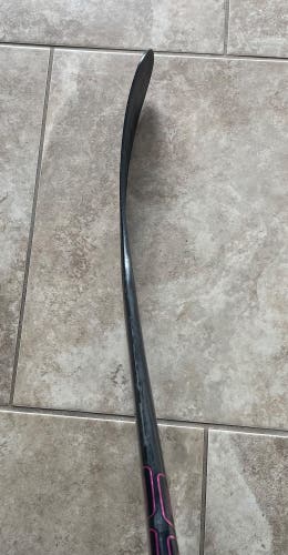 Senior Bauer Twitch Left Hand Hockey Stick P92 87 Flex Pro Stock (New)