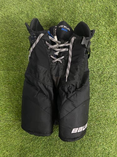 Womens Senior Medium Bauer Nexus 800 Hockey Pants (Used)