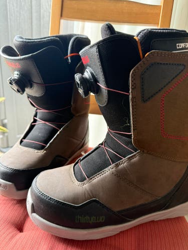 Men's Size M 9.5 (W 10.5) Thirty Two Shifty Boa Snowboard Boots Medium Flex All Mountain (Used)