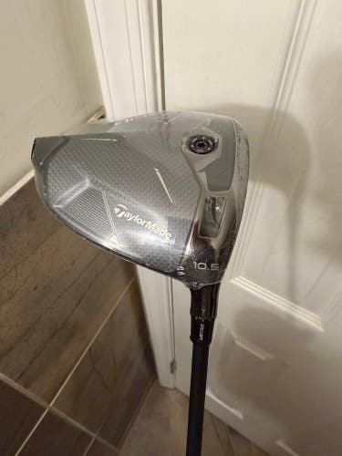 TaylorMade Qi35 Driver 9* Stiff Flex Right Handed