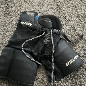 Men's Junior Medium Bauer Nexus Hockey Pants (Used)