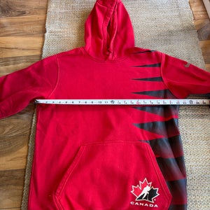 Red Men's Large Nike Sweatshirt (Used)