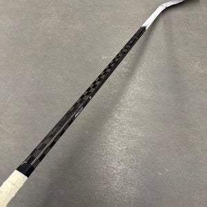 Senior PRO Hockey Stick Right Handed 75 Flex (Used)