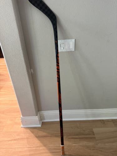 Junior Bauer Pulse Left Hand Hockey Stick P28 50 Flex (Used)