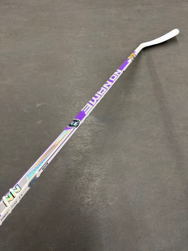 Senior No Name Hockey Hockey Stick Right Handed 77 Flex (Used)