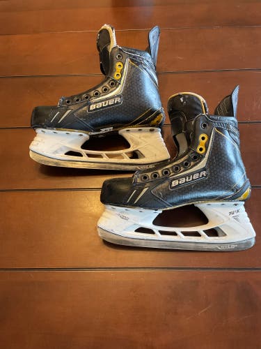 Bauer Supreme TotalOne NXG Hockey Skates Regular Width Size 6 (Used)