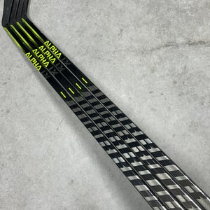 4 PACK 85 Flex P28 Senior Warrior Alpha LX20 Right Hand Hockey Stick Pro Stock (New)