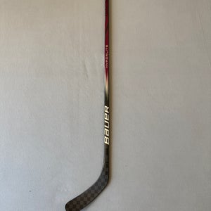 Like New 55 Flex P86 Intermediate Bauer Vapor Hyperlite 2 Right Handed Hockey Stick