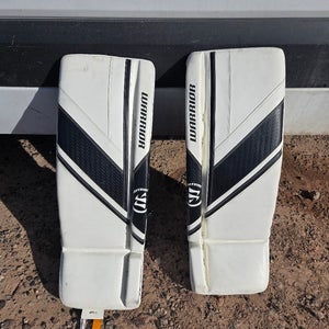 Used 31" Intermediate Warrior Ritual G6 E+ Goalie Leg Pads