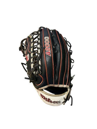 Used Wilson A2000 BB/SB Glove LH Throw White/Black/Red 12 3/4" 11873-S000231115