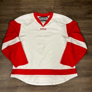 White / Red (#9) Reebok Vintage Practice Jersey XL (Used)