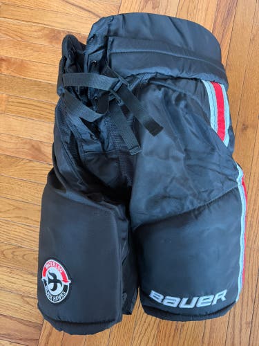Senior Medium Bauer Nexus Custom Pro  (Used)