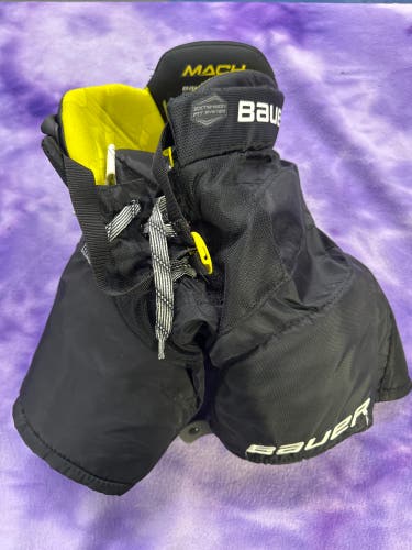 Black Youth Medium Bauer Supreme Mach Hockey Pants (Used)