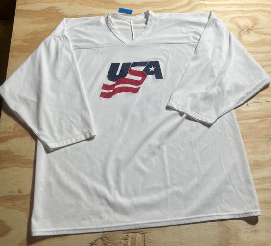 Vintage Team USA CCM MIC Practice Jersey (#4)