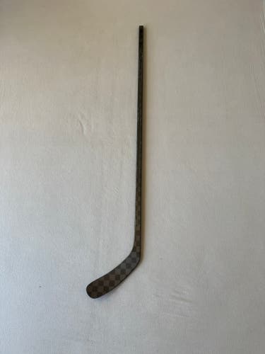 Used 80 Flex W03 Senior Warrior Alpha LX2 PRO Blackout Right Hand Hockey Stick