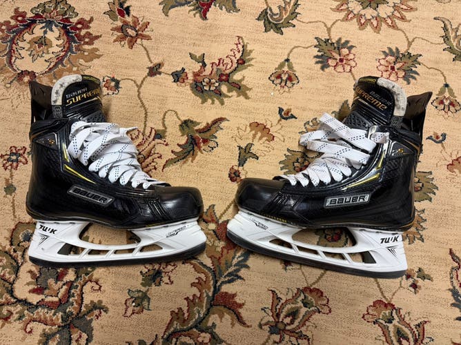 2018 Bauer Supreme 2S Pro Hockey Skates Regular Width 8 (Used)
