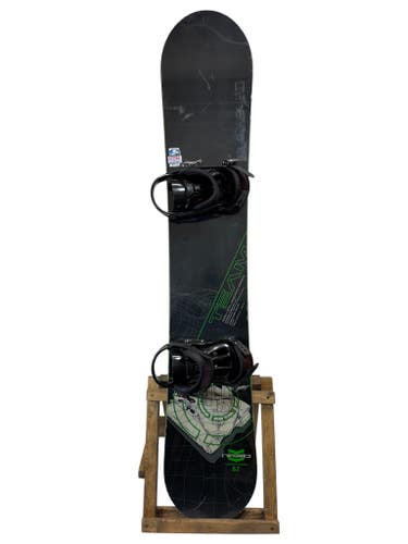 155cm Nitro Team Recon Division 5.7 Snowboard W/ Rossignol Battle Bindings
