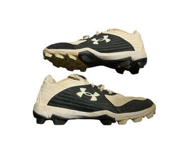 Used Under Armour LEADOFF BB/SB Cleats Black And White Junior 04 11873-S000209264