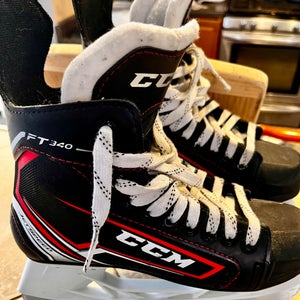 CCM JetSpeed FT340 Hockey Skates Size 4 (Used)