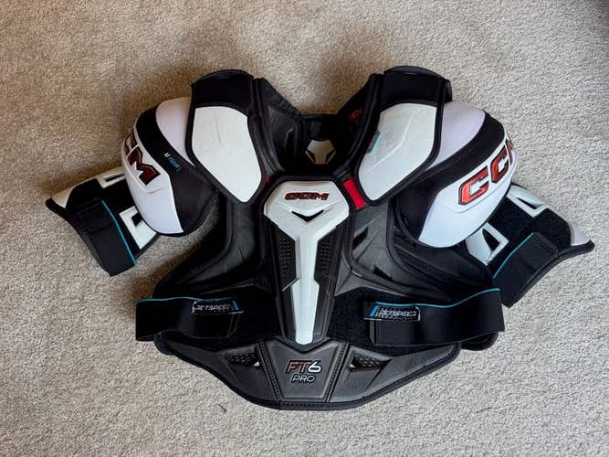 Men's Medium Senior CCM FT6 Pro Shoulder Pads (Used)
