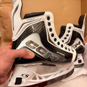 Limited Release CCM JetSpeed FT8 Pro White Out Hockey Skates Regular Width 6.5 (New)