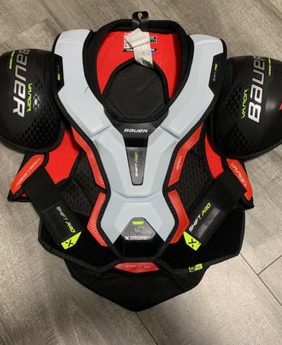 LIKE NEW Large Intermediate Bauer Vapor Shift Pro Shoulder Pads (Used)
