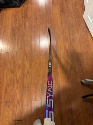 Senior Bauer Nexus Sync Right Handed Hockey Stick P92 82 Flex (Used)