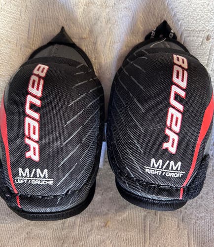 Youth Medium Bauer Lil Sport Elbow Pads (New)