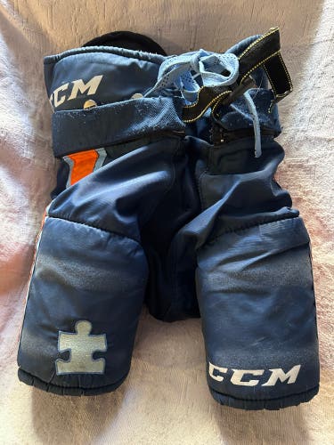 Youth Large CCM Hockey Pants (Used)
