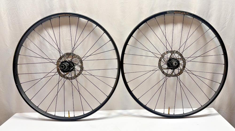 WTB ASYM i23p Tubeless Thru Axle Disc Brake Black Aluminum 27.5