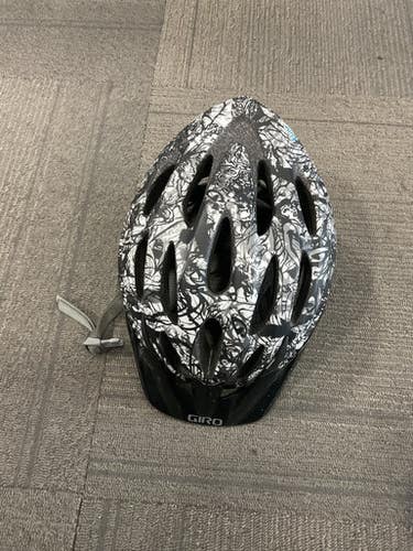 Used Giro FLUME Bike Helmet Black S/M 11614-S000229750