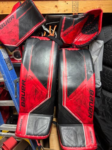 33" Bauer Mach Regular Goalie Full Set (Used)