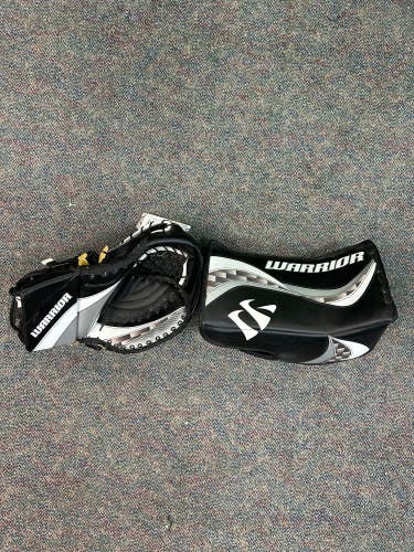 Warrior Swagger Goalie Glove & Blocker Set | Junior