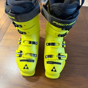 Fischer RC4 Podium 90 Racing Ski Boots 25.0-25.5