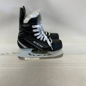 Used CCM TACKS 9040 Junior Hockey Skate Junior 01 11823-S000037049