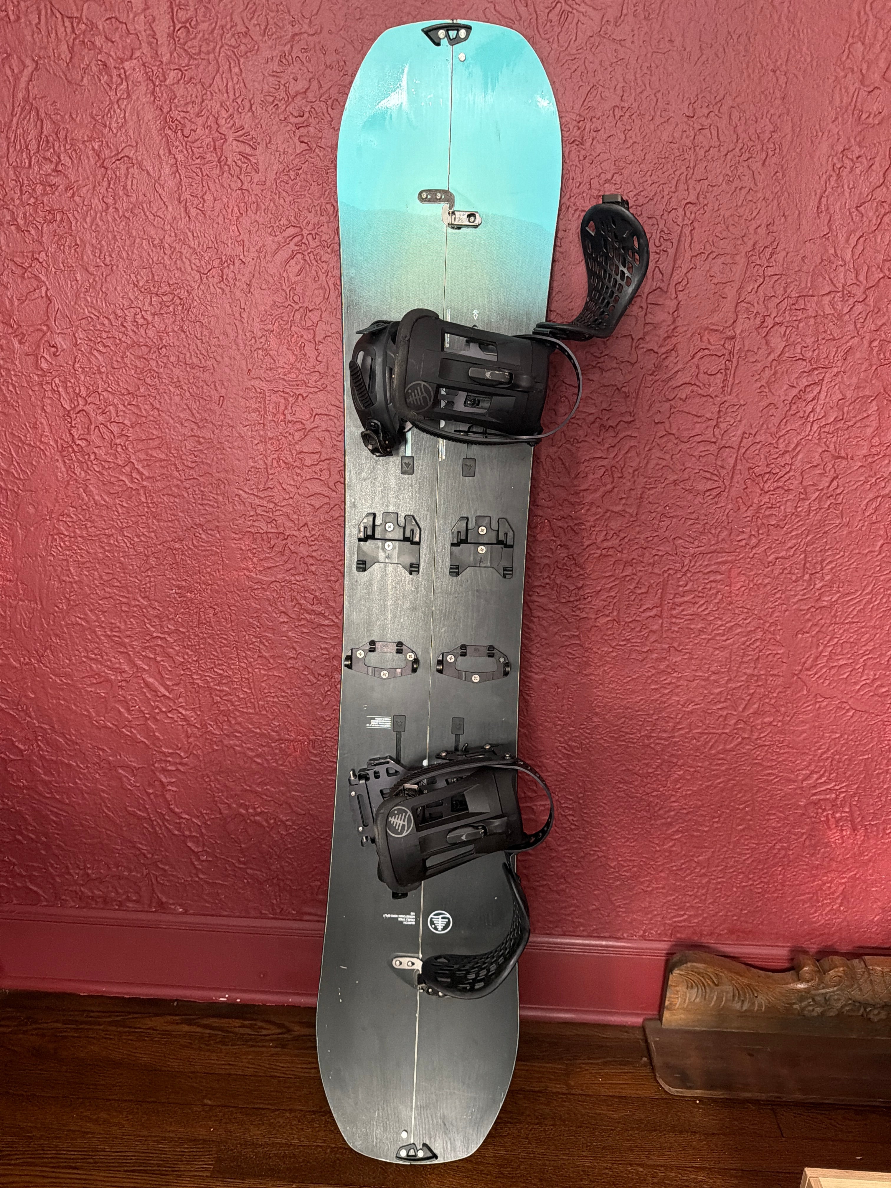 Family Tree Pow Wrench Burton Snowboard- 148cm | SidelineSwap
