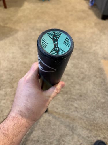 Louisville Slugger Kryo Composite Bat (-10) 21 oz 31" (Used)