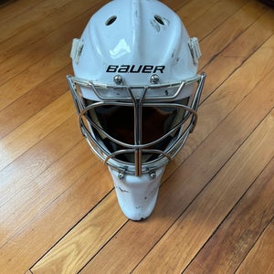 Senior Medium Bauer 960 Goalie Mask Pro Stock