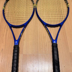 Adult Volkl V-Sense 5 Tennis Racquet (Used) 2 rockets