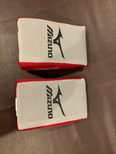 Mizuno Runbird catcher knee savers/wedges