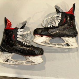 Bauer Vapor 3X Pro Skates Size 10.5 D without runners