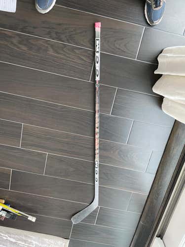 Senior CCM Vector V130T RH Hockey Stick Stiff Flex (Used)